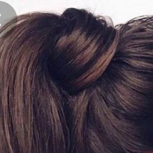 Meet your Posher, Claudia